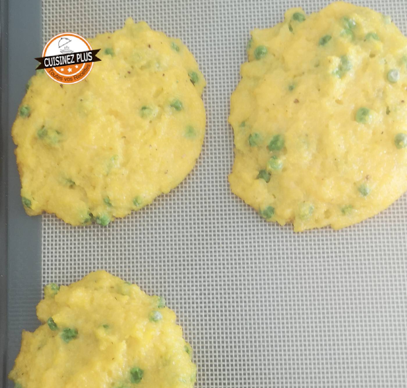 photo de galette de polenta aux petits pois